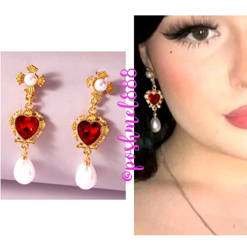 Queen of Hearts👑❤️Ruby Red Rhinestone, Gold & Pearl Drop Statement Earri… - Picture 14 of 15